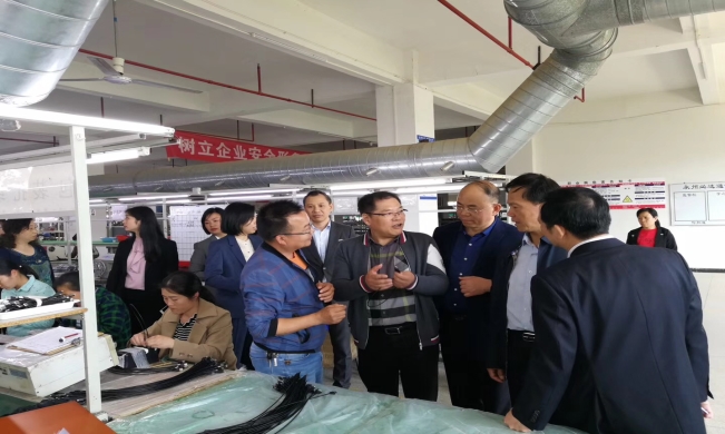 北冰院長湖南省政協(xié)邀請參與“三進(jìn)三助”衡陽、永州、郴州考察調(diào)研